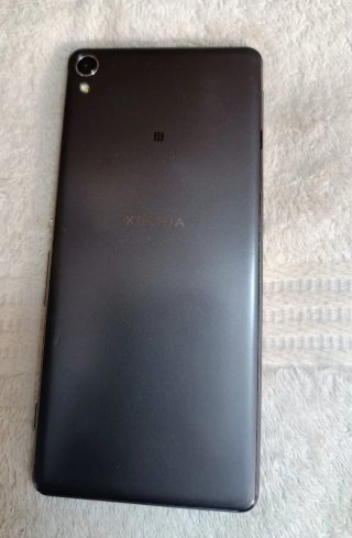 Sony Xperia A5 - Telefono Mobile Con Caricatore