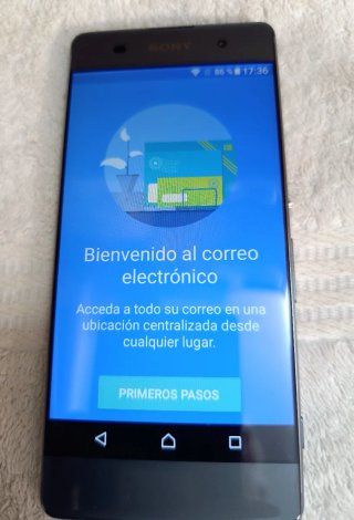 Sony Xperia A5 - Telefono Mobile Con Caricatore