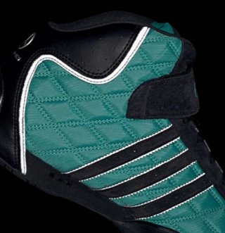 Zapatilla Adidas Racer Hi Mercedes-AMG Petronas F1