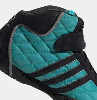 Zapatilla Adidas Racer Hi Mercedes-AMG Petronas F1