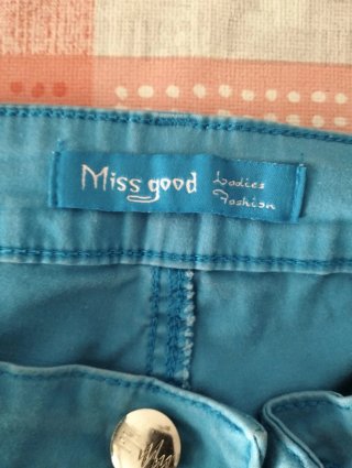 Pantalón corto vaquero azul Miss Good
