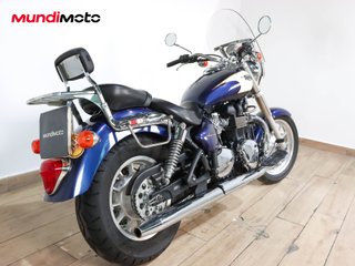 TRIUMPH AMERICA 900