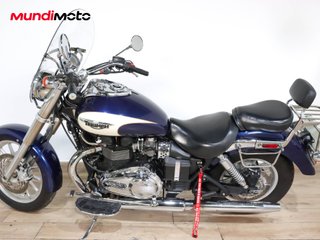 TRIUMPH AMERICA 900