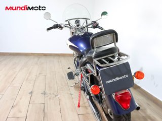 TRIUMPH AMERICA 900
