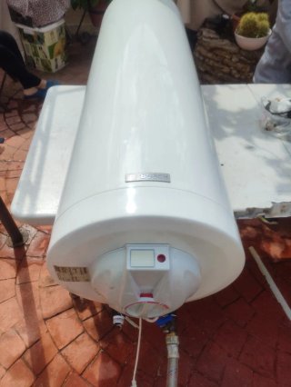 Termo eléctrico Bosch 80 litros