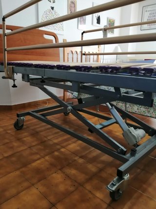 Cama articulada Sunrise Medical + Colchón