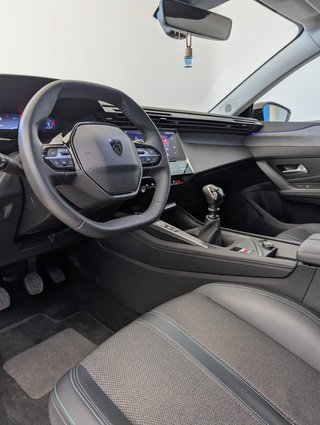 Peugeot 308 2022