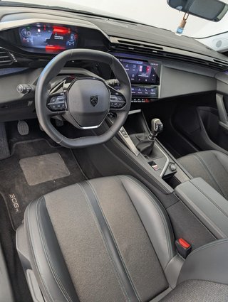 Peugeot 308 2022