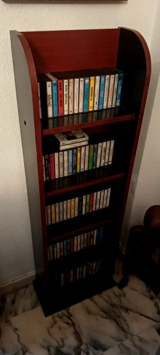 Estantería de madera