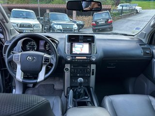 TOYOTA Land Cruiser 3.0 D4D VXL