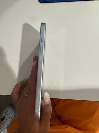 iPhone 15 Blanco/Azul