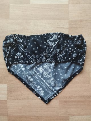 Top pañuelo bandana negro