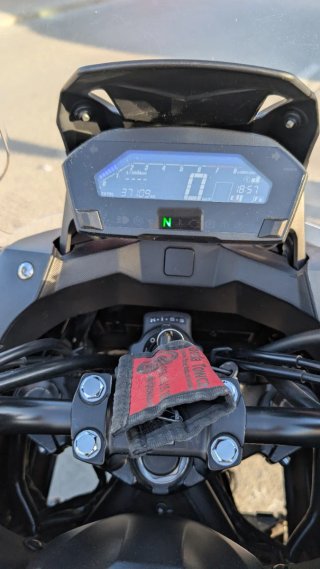 Honda NCX 750 Gris