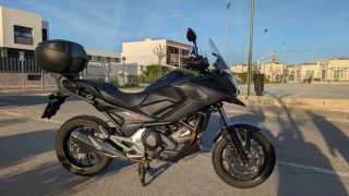 Honda NCX 750 Gris