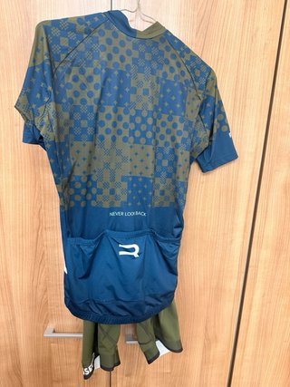 Conjunto culotte + maillot Finisheur Size M gravel