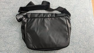 Bandolera Eastpak Delegate Negra