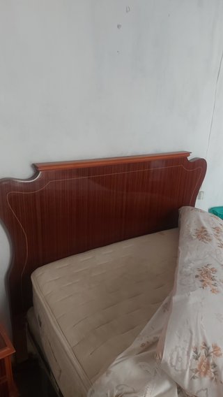Armario de madera antiguo 4 puertas