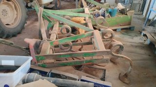 Trator  grada cultivador