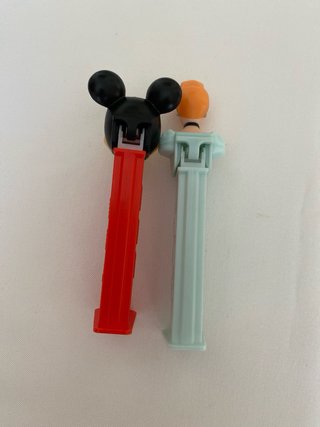 4 Pez Disney Woody Mickey Barbie Cinderela