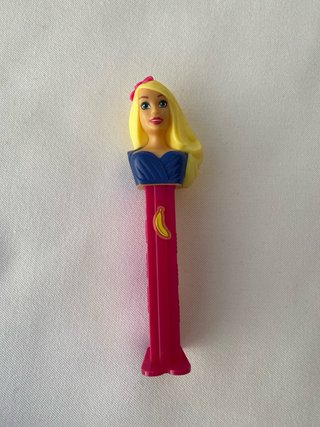 4 Pez Disney Woody Mickey Barbie Cinderela