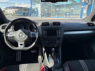 Volkswagen Golf GTI ( Adidas )