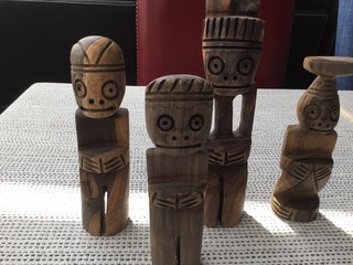 4 Figuras Africanas de Madera Tallada