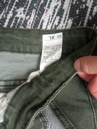 Pantalón ancho verde talla XL