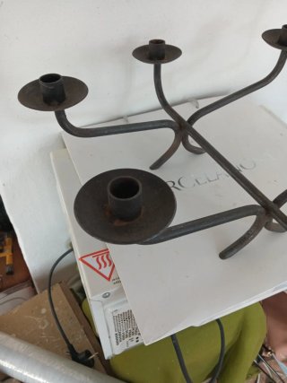 Candelabro de hierro forjado