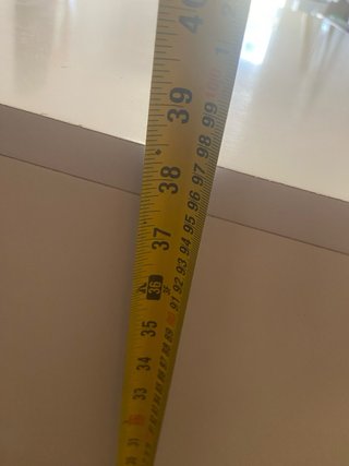 Cómoda de salón blanca con cristal