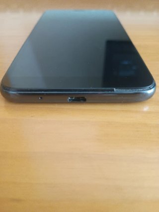Motorola E6 Play 32GB, 2RAM, microUSD