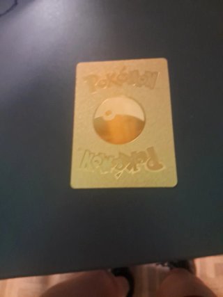 Carta Pokémon Garbodor VMAX Dorada