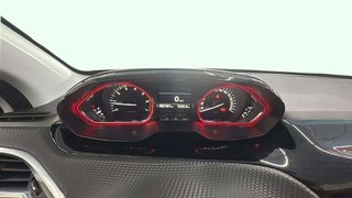 Peugeot 2008 TECHO PANORÁMICO