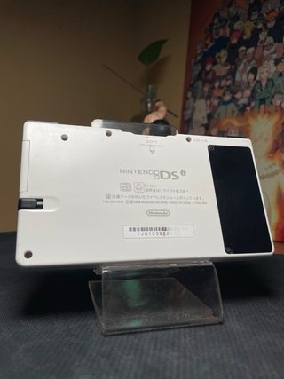 Nintendo DSi custom Blanco y negro.
