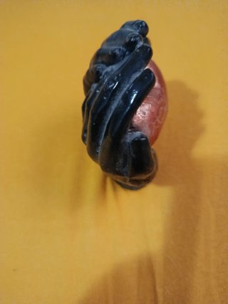 Figura Corazón en Manos