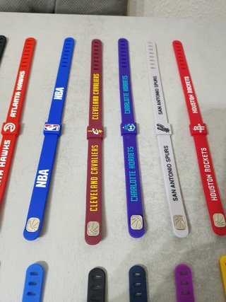 Lote 3 pulseras de silicona ajustables de la NBA