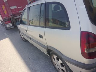Opel Zafira 2000