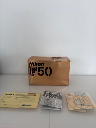 Cámara Analógica Nikon F50 Kit + Accesorios