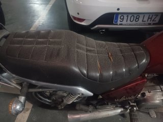Yamaha Special Roja - Moto Custom