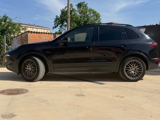 Porsche Cayenne 2016