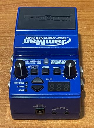 DigiTech JamMan Solo XT Looper Phrase Sampler