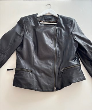 Cazadora cuero Simorra Talla 40 Negra