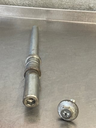 Eje Rueda Delantera KTM RC 125 2020