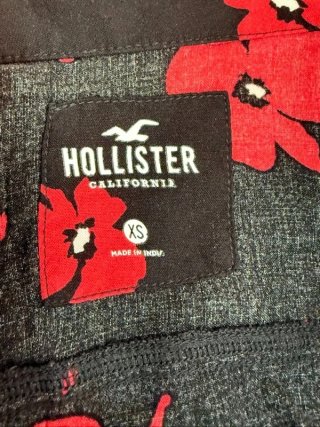 Hollister Camicia Uomo XS Nera Fiori Rossi Viscosa