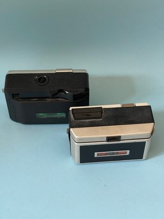 Lote 2 Fotocamere Kodak Instamatic + cartucce