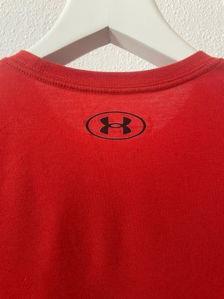 Camiseta Under Armour Roja Talla XS