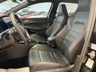 Volkswagen Golf  R PERFORMANCE 2025