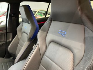Volkswagen Golf  R PERFORMANCE 2025