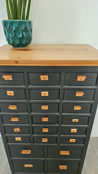Mueble de cajones vintage industrial