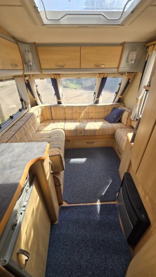 Caravana Sterling Eccles 6 plazas