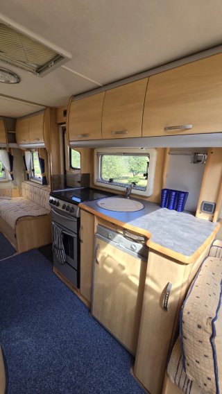 Caravana Sterling Eccles 6 plazas
